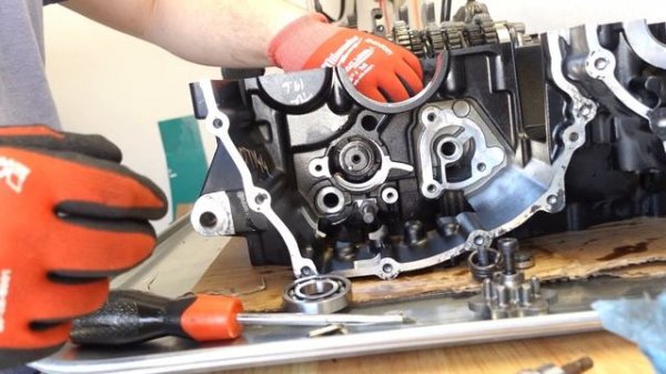 02.Speed Triple Motor Disassembly | 2020 Triumph Speed Triple RS 1050 Rebuild