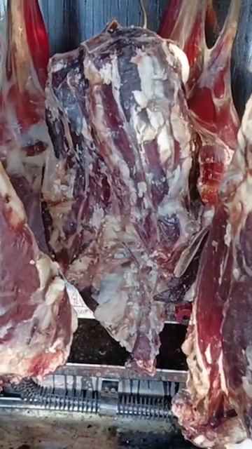 Бараний окорок приготовленный в коптильне 🍗.