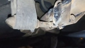 Ремонт крепления трубы глушителя Сандеро 1.