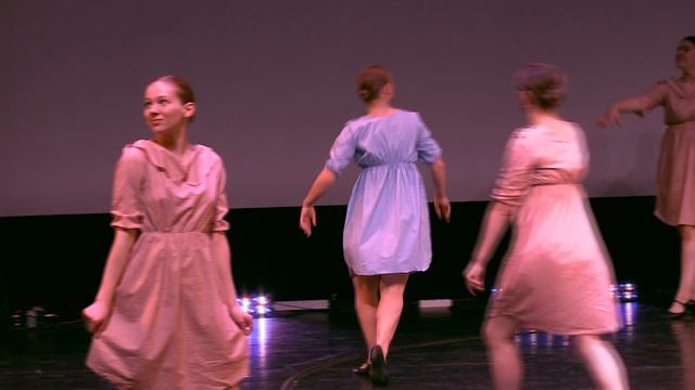 Потому что мы пилоты готовое смотреть онлайн