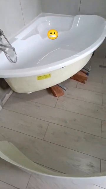 Установка ванной. Что это за подмуровка? смотреть онлайн