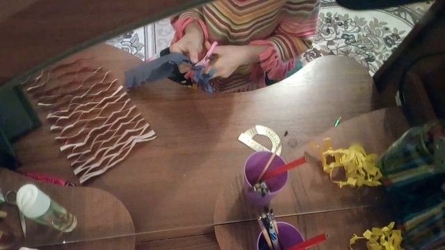 Как сделать герлянду из бумаги за 5 минут смотреть онлайн