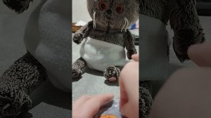 что внутри мини копии плюшевого кота басика😱?!
