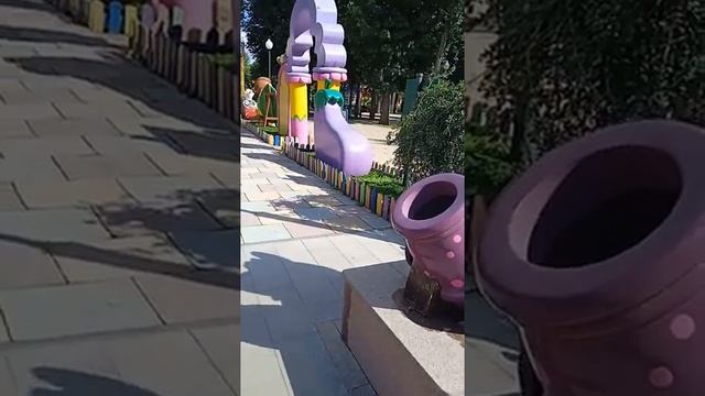 Необычный фонтан в парке Горького. Харьков смотреть онлайн