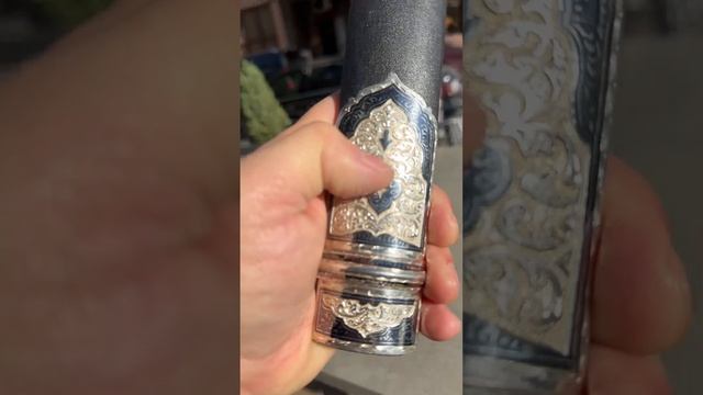 Кинжал в серебре и боевое лезвие с клеймом Вся работа смотреть онлайн