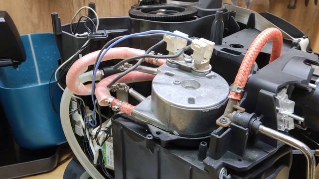 Нет нагрева бойлера кофемашины SAECO Philips. Кофемашина SAECO