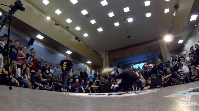 GORKY BATTLE 8 | 30.01.16 | POWER MOVE 1x1 | 1/8 (Миша Берко Vs Elvis)