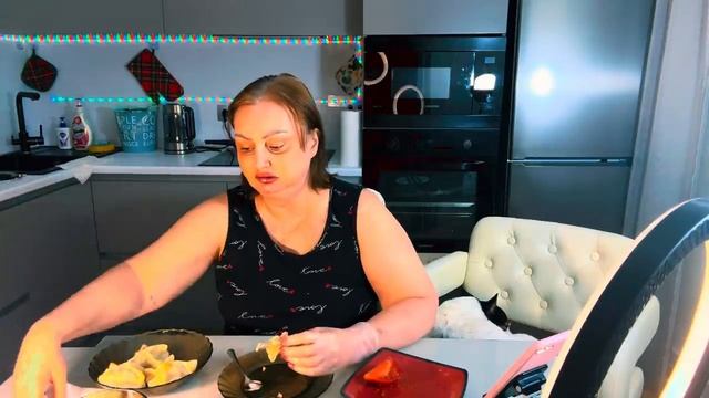 Манты от Палыча😌В «авторитетном» ТГ чате Пиратской Жизни Нина и Вовчик начались разброд и шатания🤕 смотреть онлайн