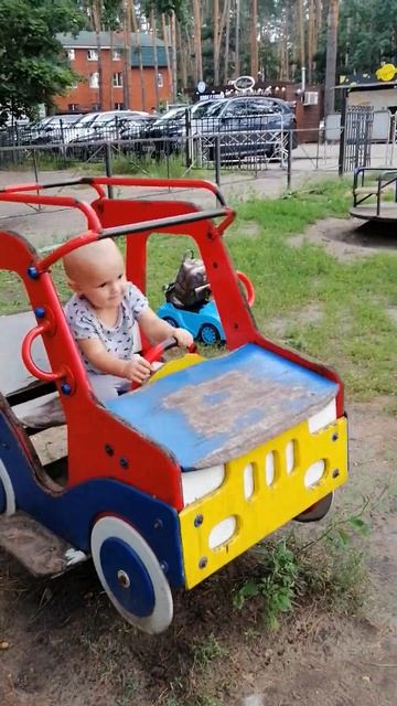 оказывается есть детская площадка 👶 на олимпике #вор?