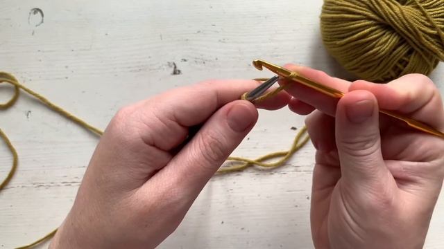 3 лучших способа набора петель на спицы// классический/крючком/итальянский смотреть онлайн