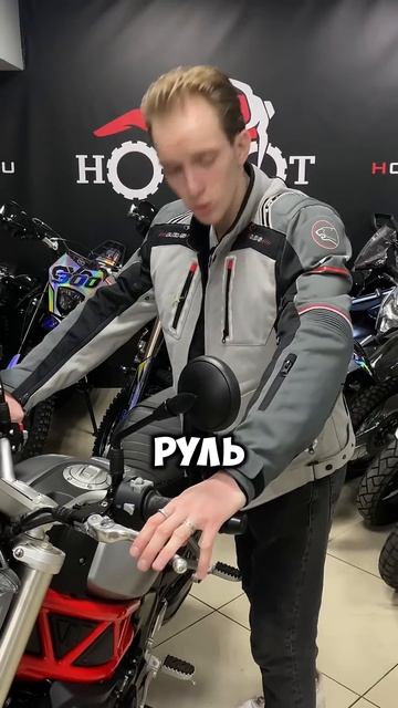 Самый необычный способ посадки на мотоцикл! #dayun #HotMot # H смотреть онлайн