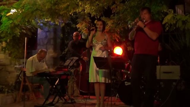 Джаз по вторникам в Зелёной пирамиде,Вероника Лайко - 1ч (22.08.2015)