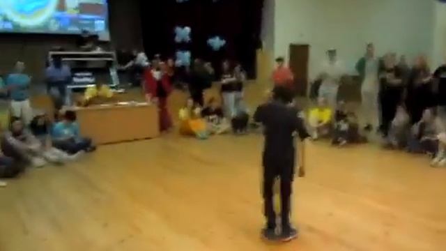 Жора под именем Гера танцует HOUSE хахаха смотреть онлайн