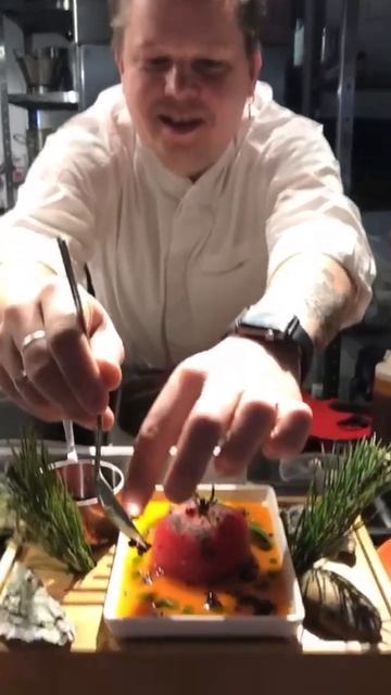 Скоро новый сет! В скубе! #еда #ресторан #екб #chef #funny #ека смотреть онлайн