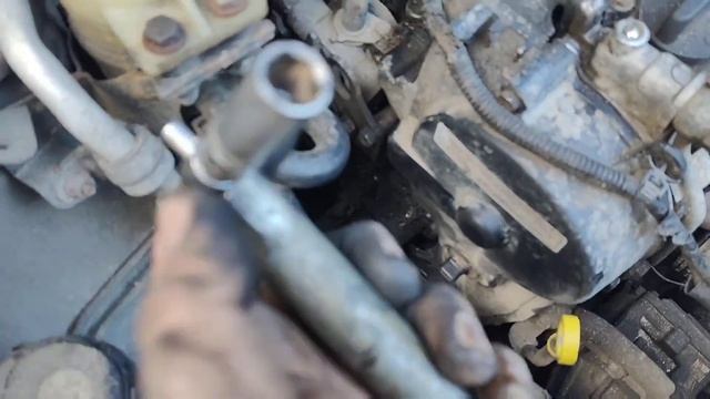 Замена помпы Ejde Ejve 1 литр Toyota Duet Daihatsu Sirion Storia