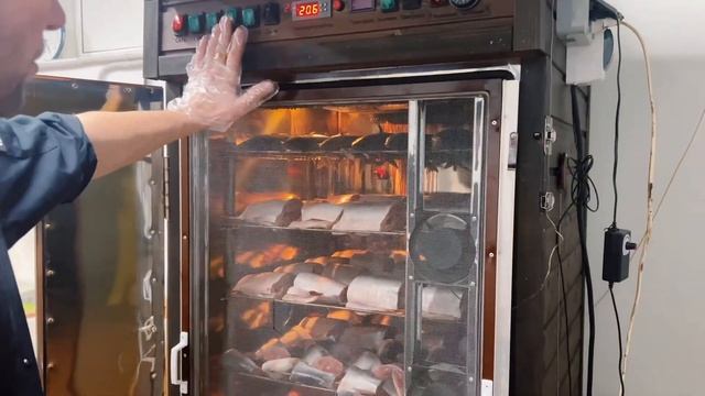 Самый ЛУЧШИЙ Способ Коптить Скумбрию Без Лопнувшей Ко