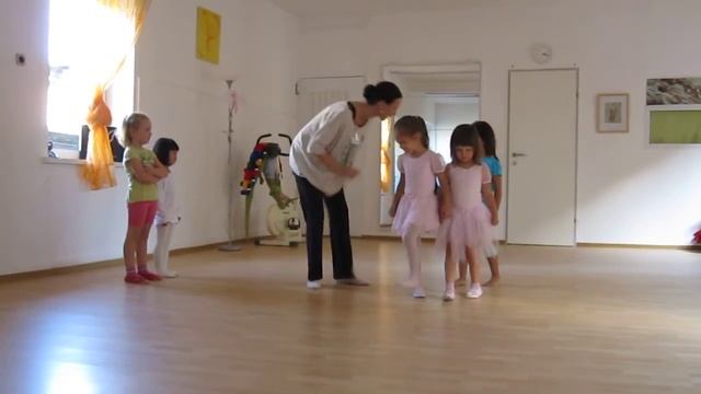 Юля на балете смотреть онлайн