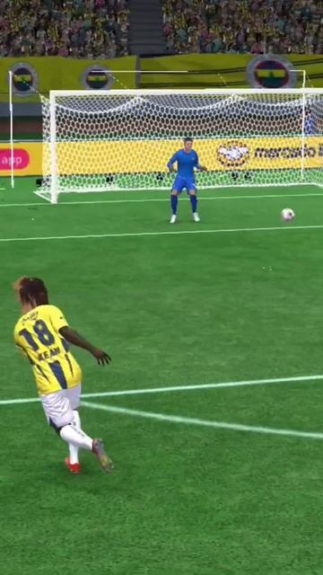 Гол в правый угол😎 смотреть онлайн