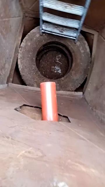 Выгребная яма своими руками. Без железобетоных колец. смотреть онлайн