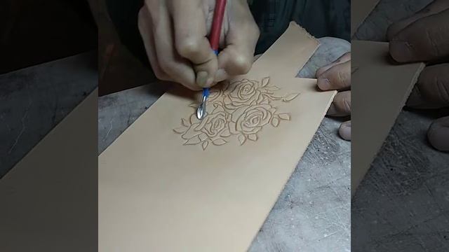 кошелек "Розы ангела". Тиснение,сглаживание контура. смотреть онлайн