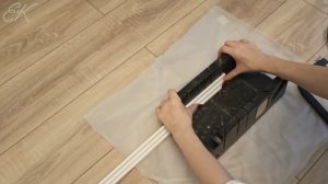 Как отрезать потолочный плинтус под углом 45 градусов.