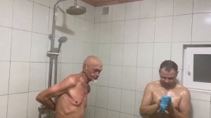Дед , Профессор и Гарни моются в Бане / ГАРДЕЙ И ИВАНЫЧ #