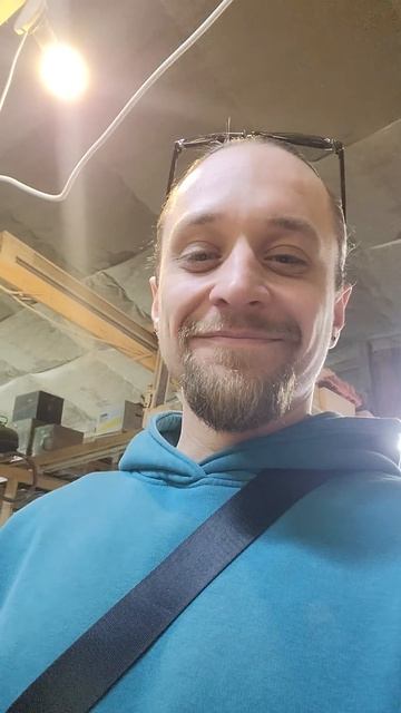 достать из-под полы чтобы радовать Вас прекрасным#мот? смотреть онлайн