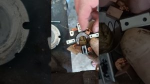 как заменить, собрать щетки стартера Ваз 2114 нива, клас?