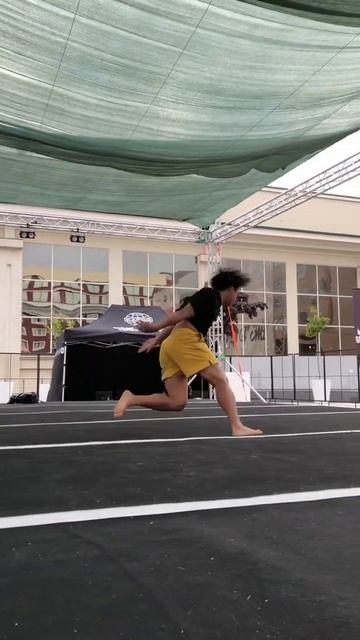 Как он исполняет. Что за вид спорта?