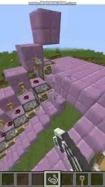 Как сделать автоматическую лестницу в Minecraft #shorts#minecraft смотреть онлайн