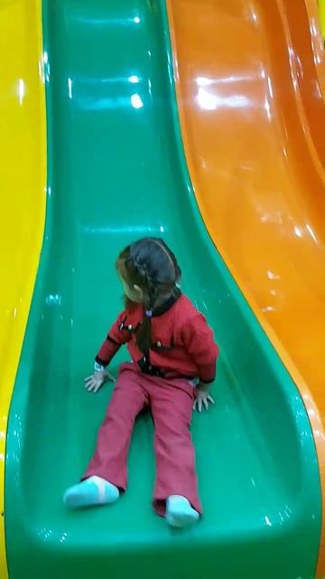 Батут#shorts смотреть онлайн