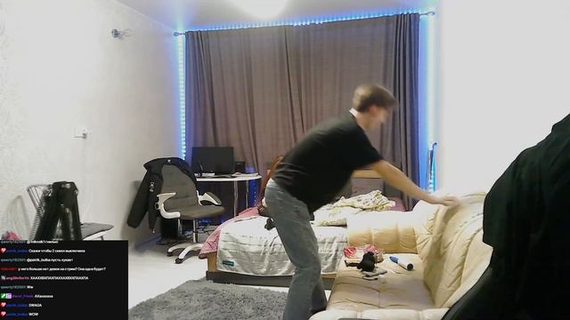 ШОУ НАУШНИКИ со зрителями | Курьер съел заказ, Девочка смотреть онлайн