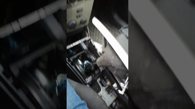 Смазка втулок рычага кпп и кулисы. Опель Астра Н. смотреть онлайн