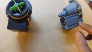 Ремонт сливного насоса стиральной машины Zanussi easy iron.Св