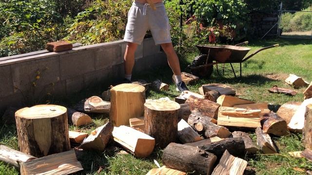 КАК КОЛОТЬ ДРОВА БЫСТРЕЕ В ТРИ РАЗА 😲👌🏽 смотреть онлайн