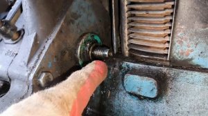 Ремонт Т-40/ Утечка масло