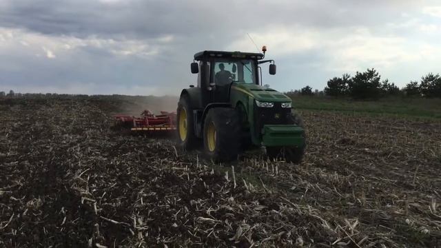 Алексей Островский провел встречу с потенциальным ин? смотреть онлайн