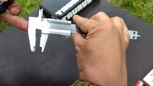 Револьвер TAURUS LOM 13,cal.9 P. A.