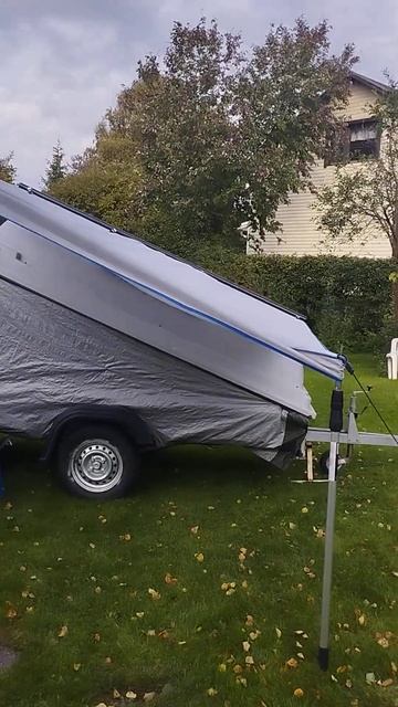 Бюджетно. Прицеп - палатка. Маркиза.#shorts смотреть онлайн