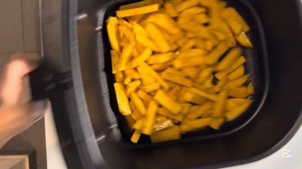 ХРУСТЯЩИЙ КАРТОФЕЛЬ ФРИ В АЭРОГРИЛЕ: СЕКРЕТ ИДЕАЛЬНОГ