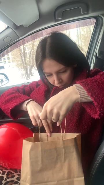 Подарок девушке на 14-е февраля 🩷 #family #астана #love #семь? смотреть онлайн