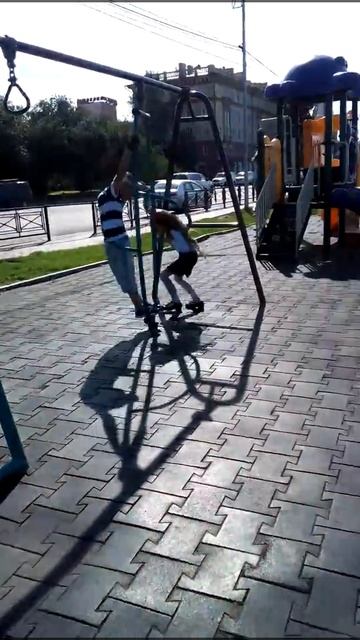 Любимые качели) смотреть онлайн