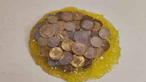Денежный подстаканник из эпоксидной смолы
