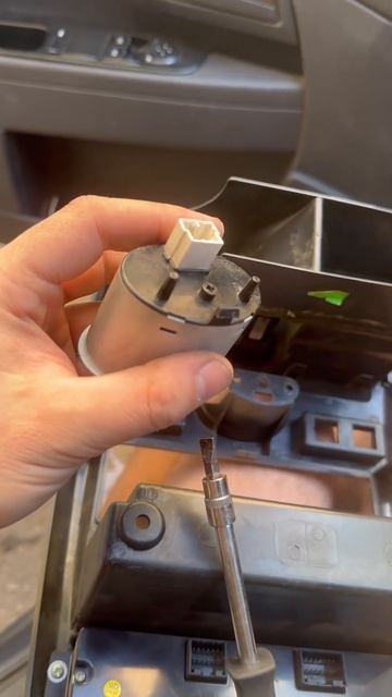 Снятие часов приора панасоник 2 смотреть онлайн