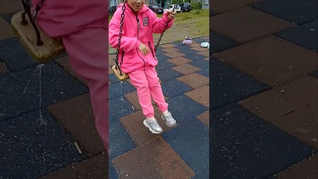 1часть как учиться прыгать с качели смотреть онлайн