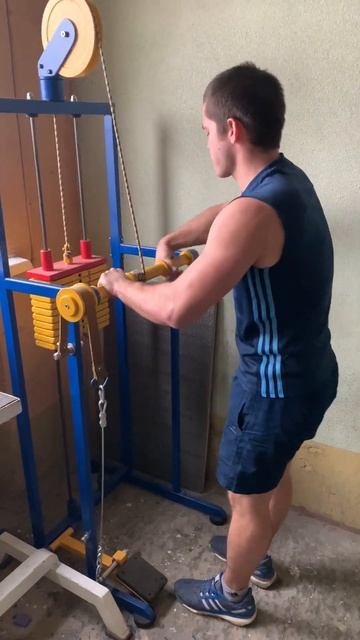 Тренажёр для рук "Кистекрут" 50 кг смотреть онлайн