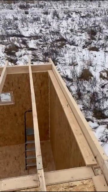 монтаж стропильной части, в доме из сип панелей. смотреть онлайн