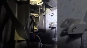 Нисан Тиида не работает вентилятор печки