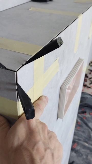 Внешний угол грёбаного керамо мать его гранита. #ремон смотреть онлайн