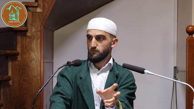 Пластический операциябазул хlакъалъулъ -  имам Казбековского Района Амирали Абубакаров